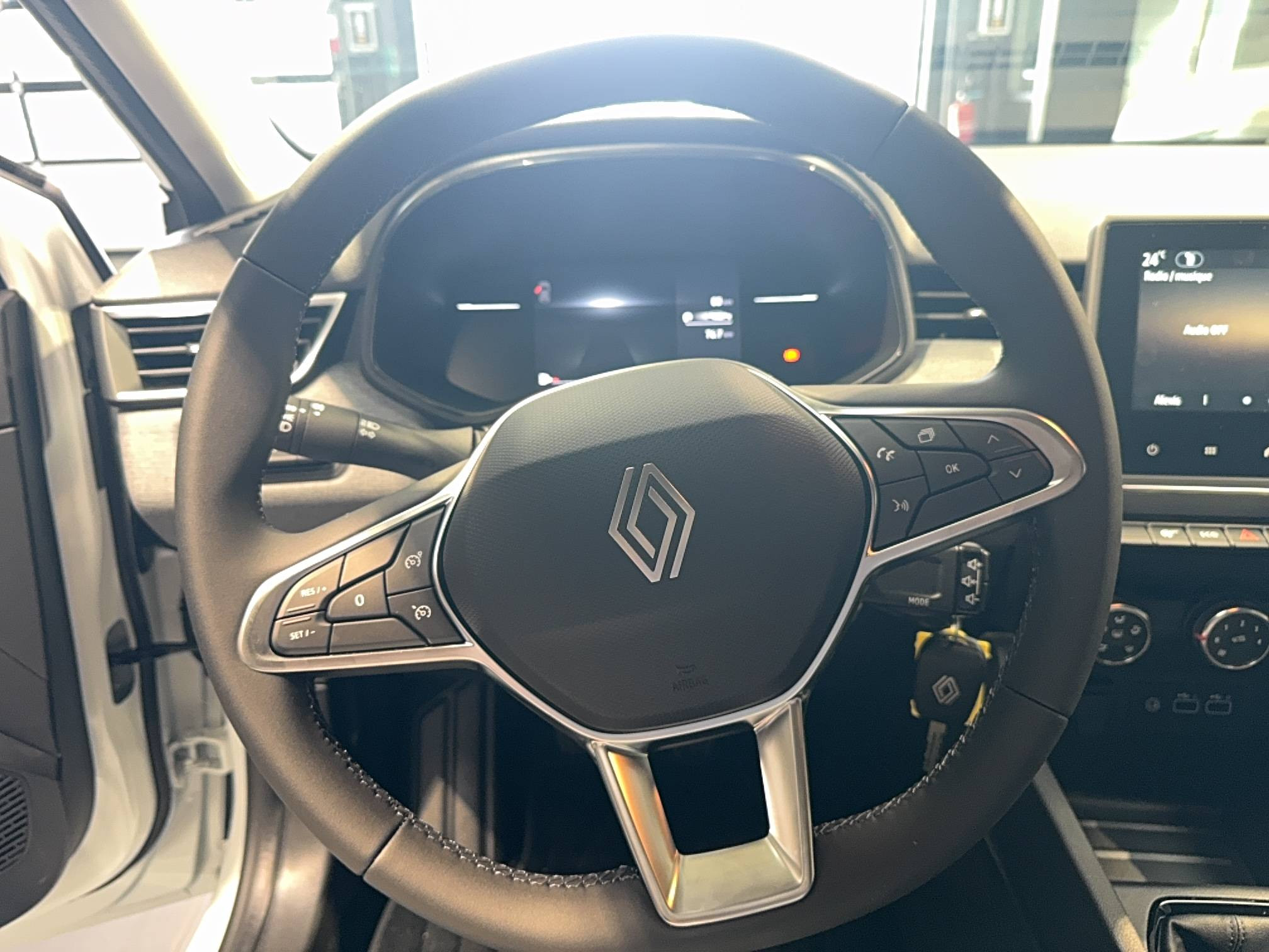 Vente en ligne Renault Clio 5 Clio Eco-G 100 ch GSR2 au prix de 18 990 €