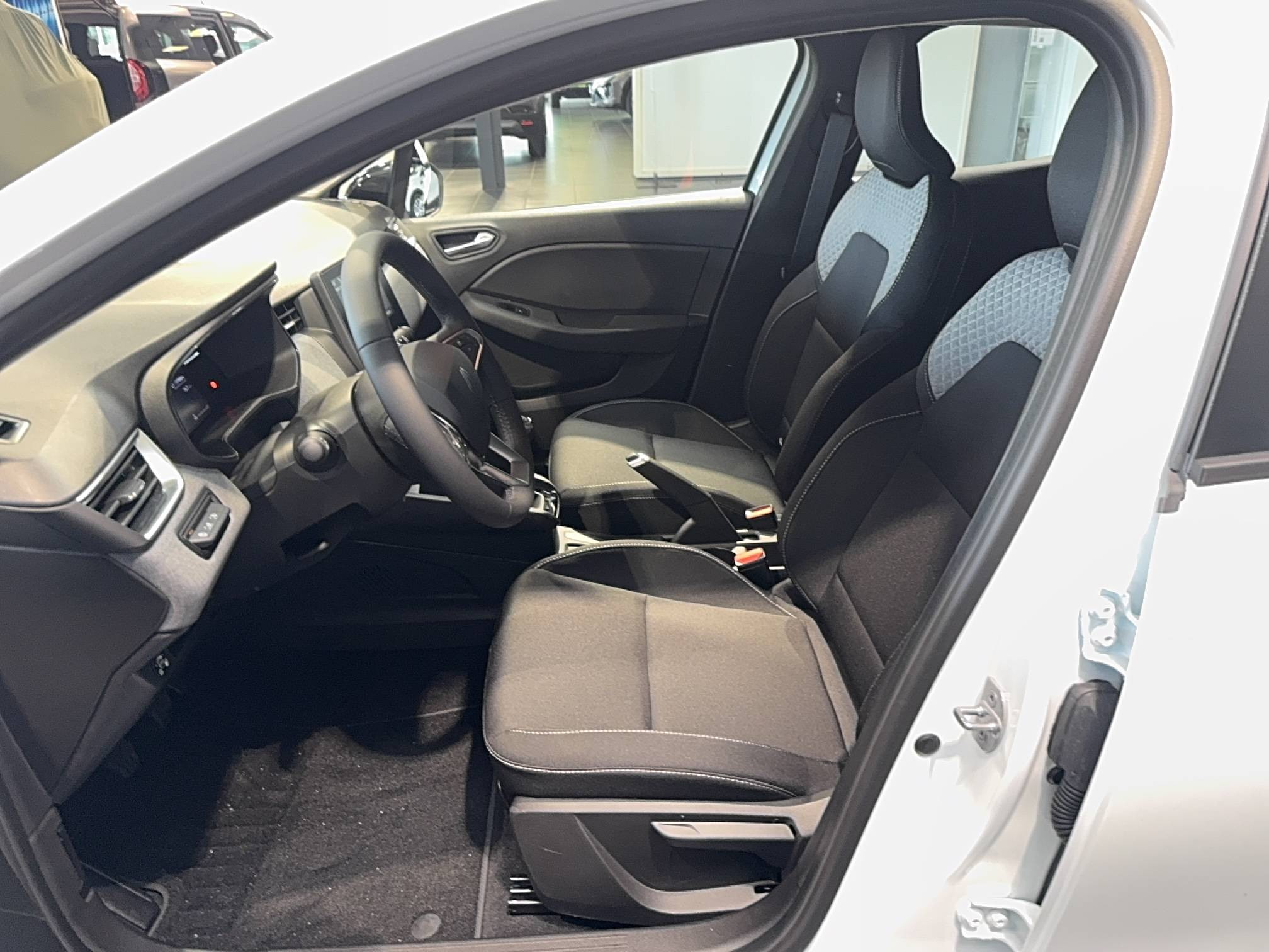 Vente en ligne Renault Clio 5 Clio Eco-G 100 ch GSR2 au prix de 18 990 €