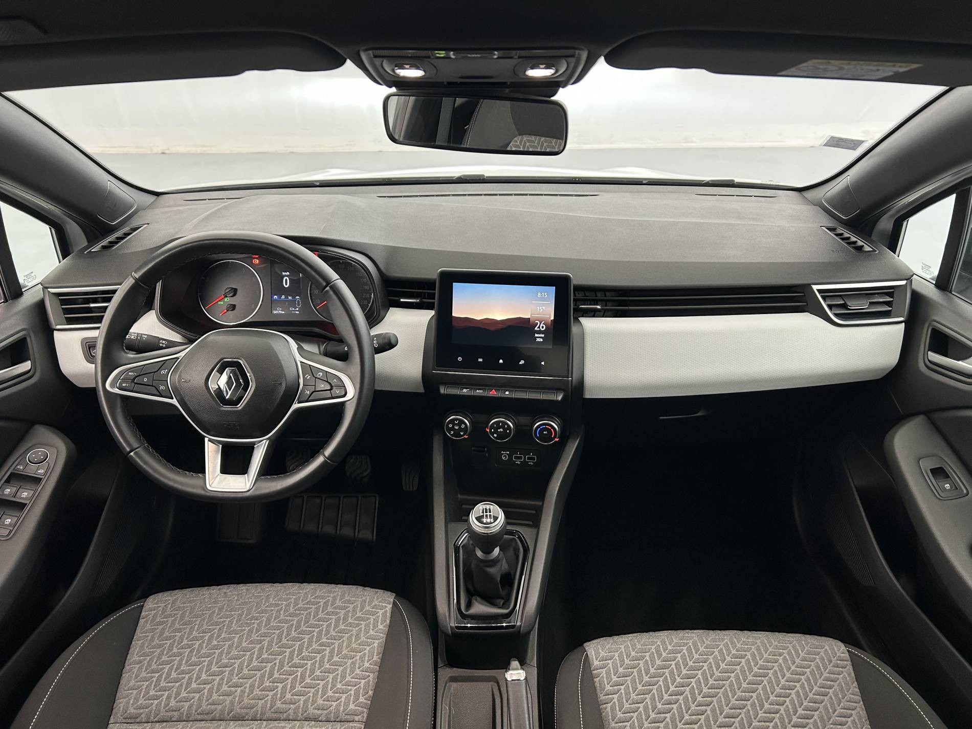 Vente en ligne Renault Clio 5 Clio TCe 90 - 21N au prix de 13 890 €