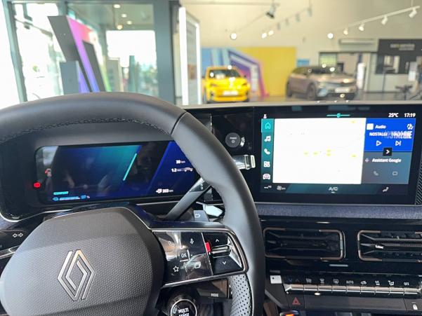 Vente en ligne Renault R4 E-Tech  150 ch autonomie confort au prix de 33 490 €
