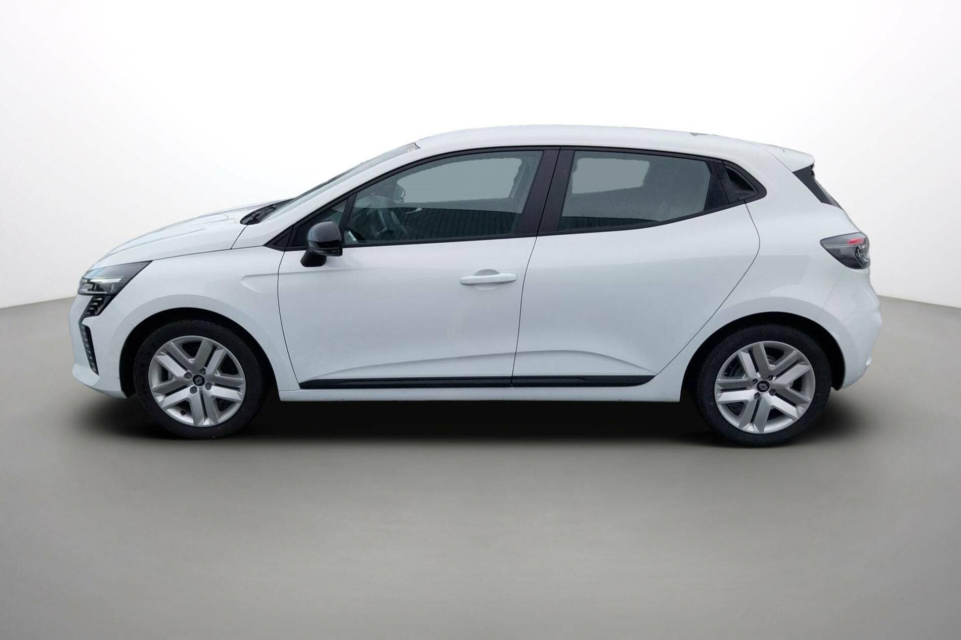 Vente en ligne Renault Clio 5 Clio E-Tech full hybrid 145 ch GSR2 au prix de 19 990 €