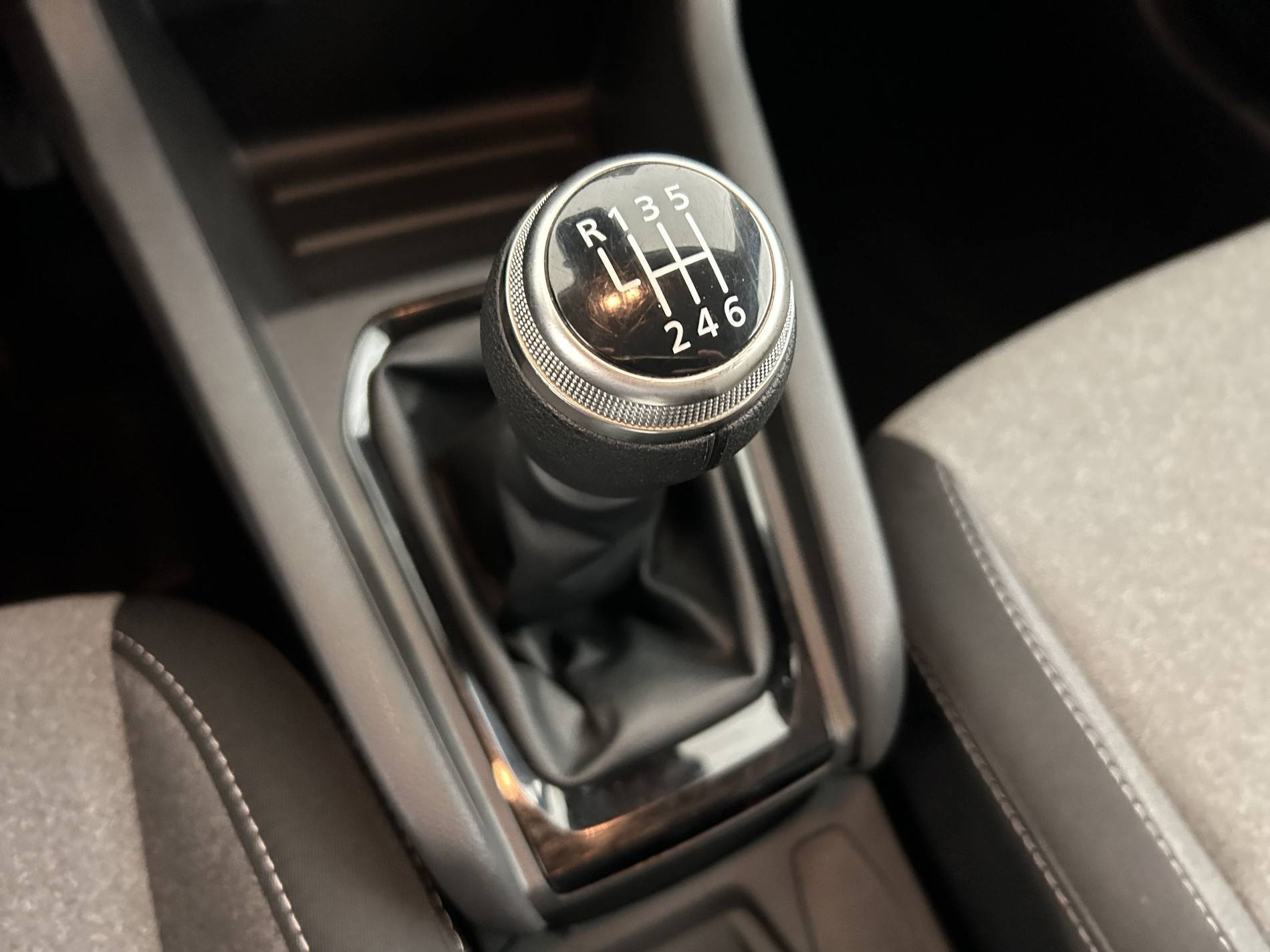 Vente en ligne Renault Clio 5 Clio TCe 90 ch GSR2 au prix de 15 990 €