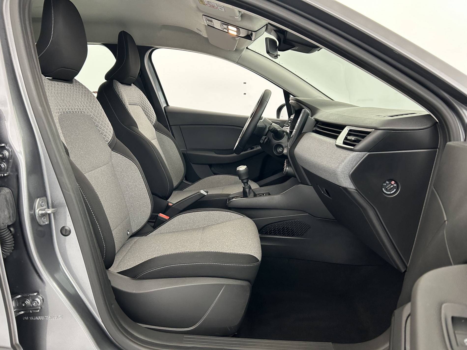 Vente en ligne Renault Clio 5 Clio TCe 90 ch GSR2 au prix de 15 990 €