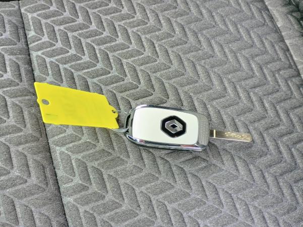 Vente en ligne Renault Clio 5 Clio TCe 90 au prix de 15 970 €