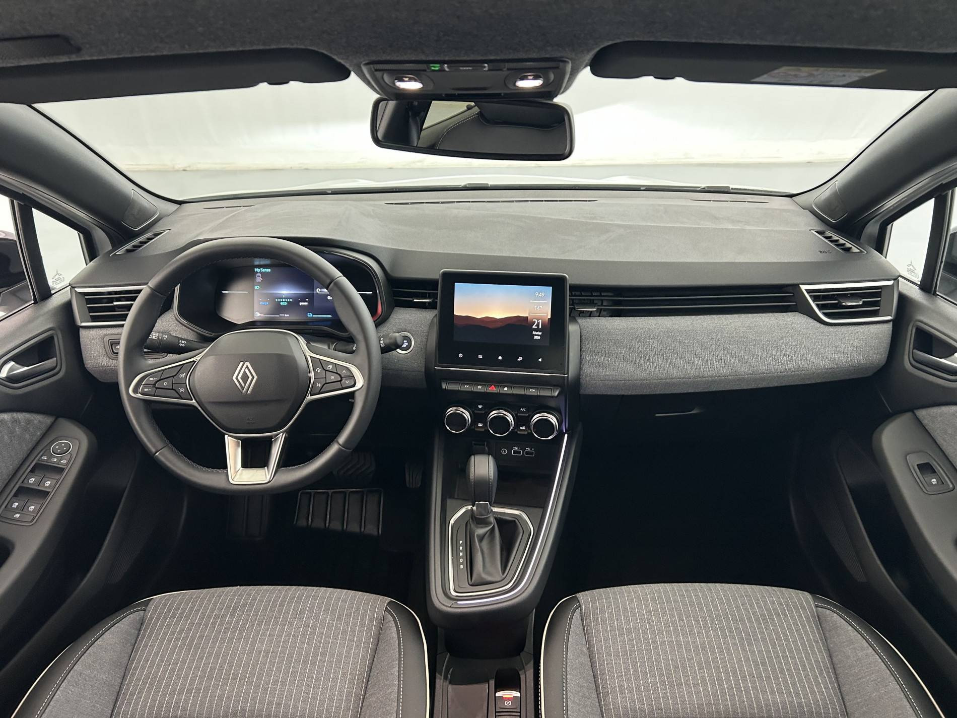 Vente en ligne Renault Clio 5 Clio E-Tech full hybrid 145 ch GSR2 au prix de 20 890 €