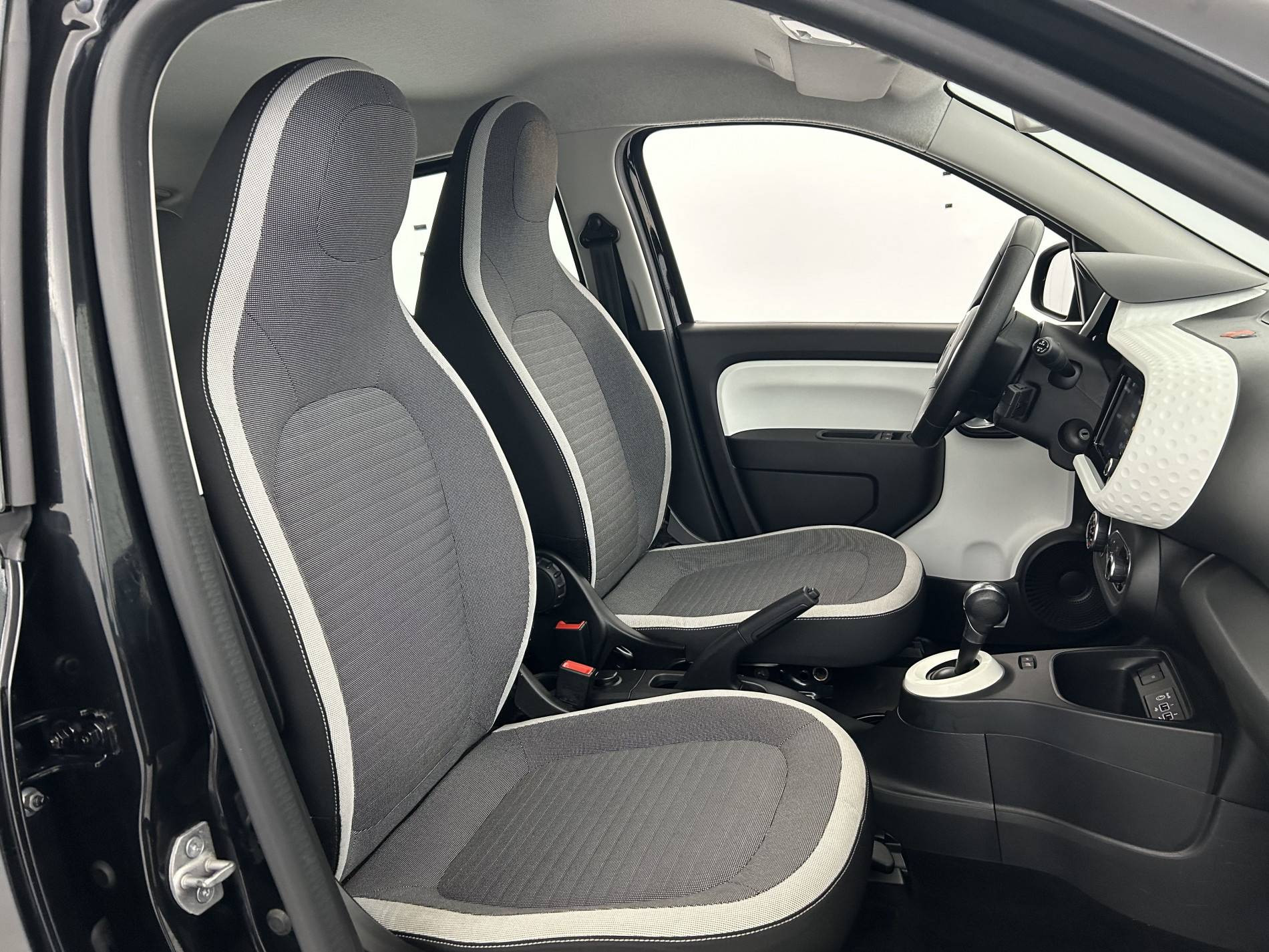 Vente en ligne Renault Twingo Electrique Twingo III Achat Intégral - 21 au prix de 9 990 €