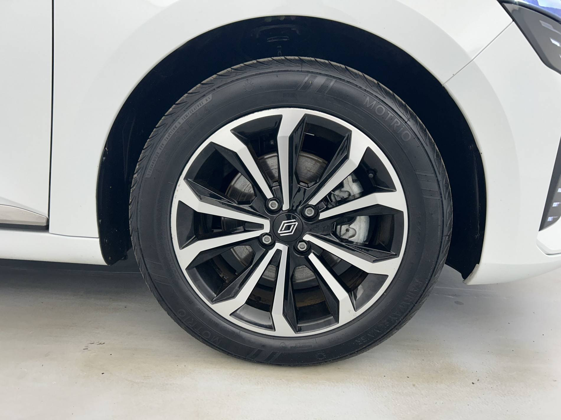 Vente en ligne Renault Clio 5 Clio E-Tech full hybrid 145 ch GSR2 au prix de 20 890 €