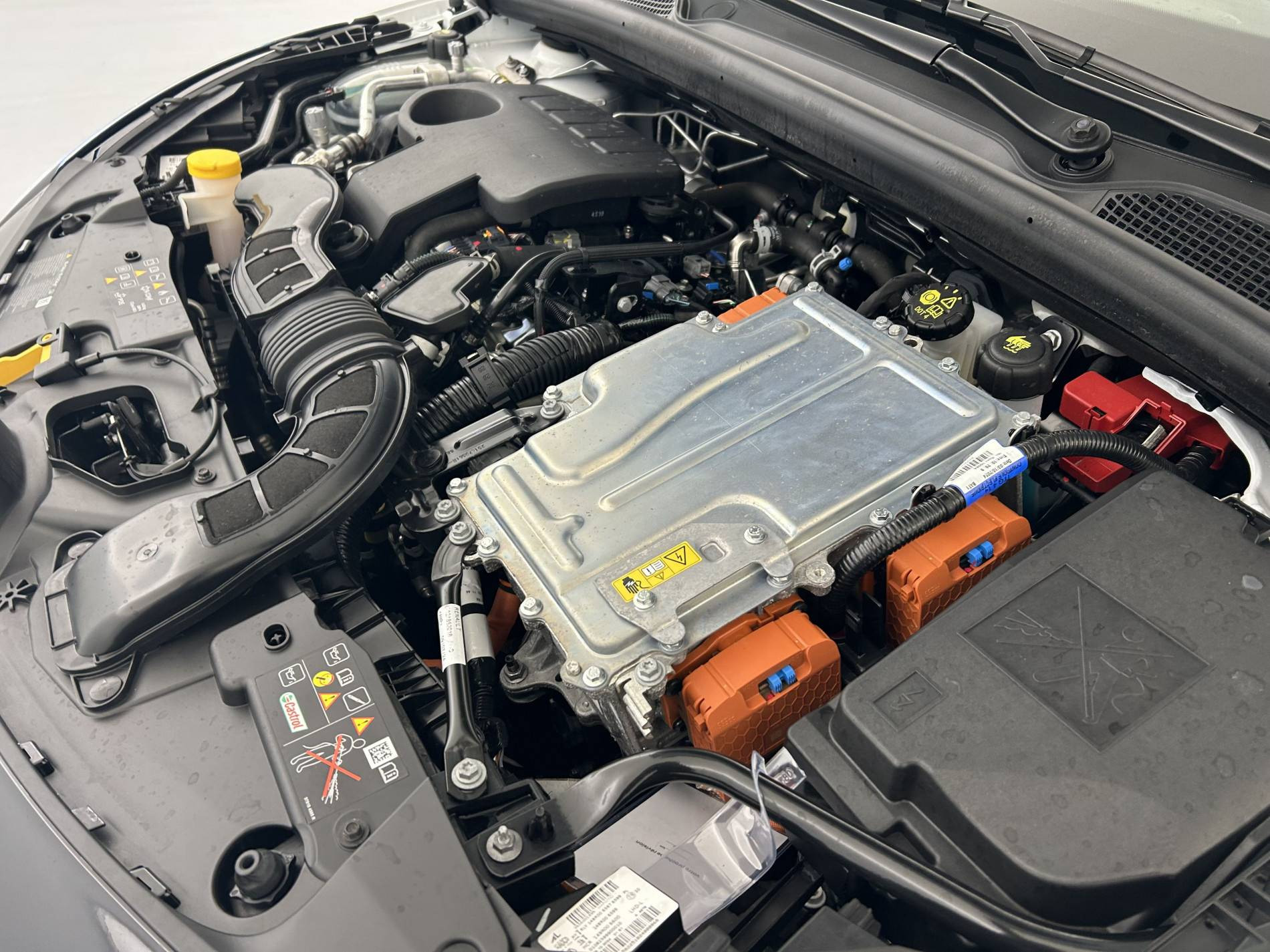 Vente en ligne Renault Clio 5 Clio E-Tech full hybrid 145 ch GSR2 au prix de 20 890 €