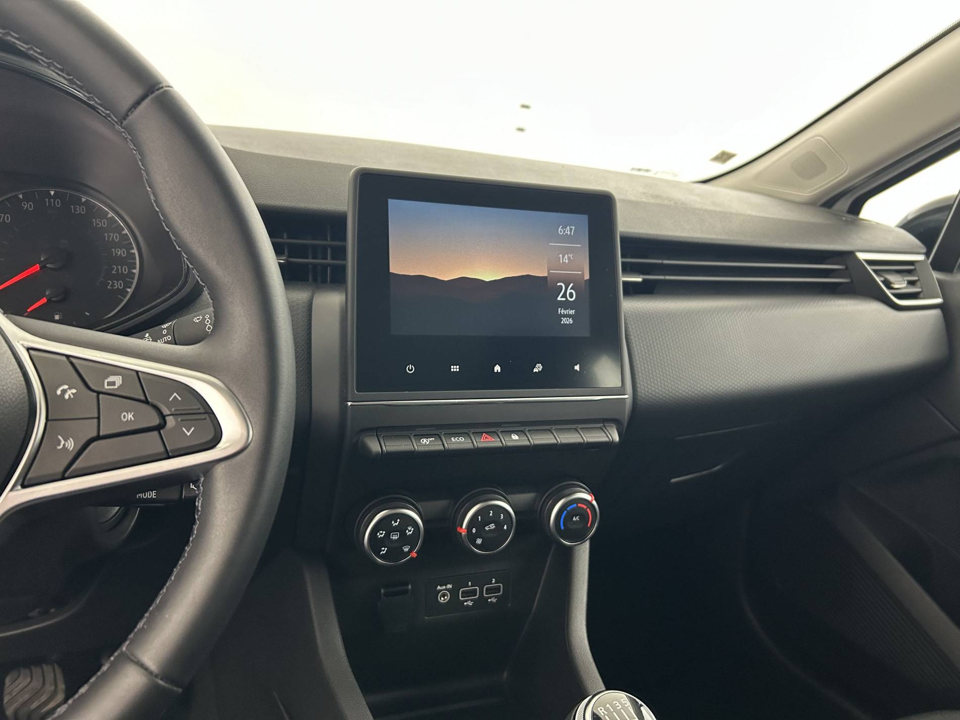 Vente en ligne Renault Clio 5 Clio TCe 90 au prix de 13 490 €