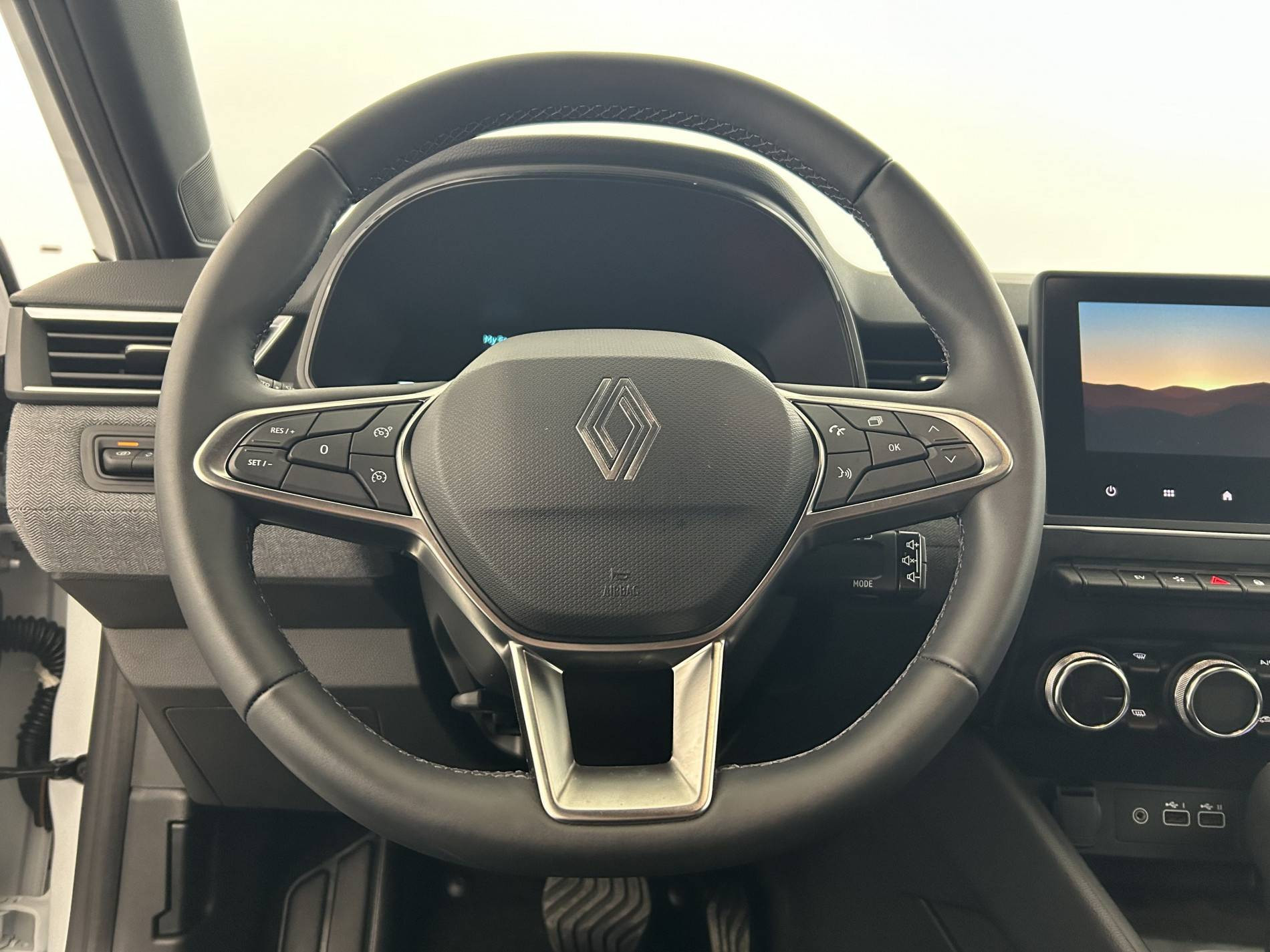 Vente en ligne Renault Clio 5 Clio E-Tech full hybrid 145 ch GSR2 au prix de 20 890 €