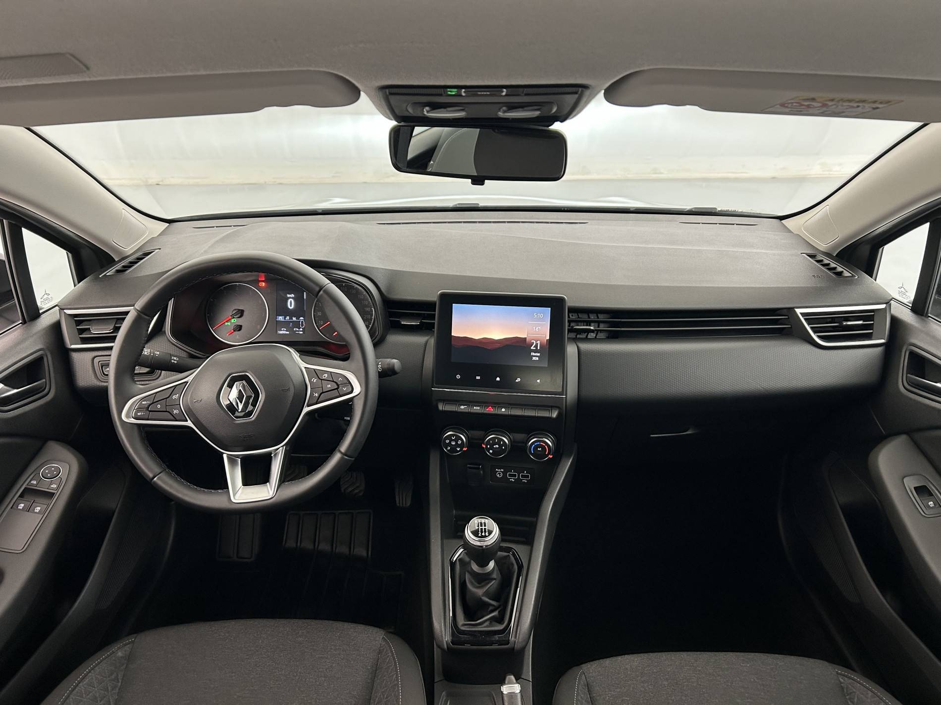 Vente en ligne Renault Clio 5 Clio TCe 90 au prix de 14 990 €