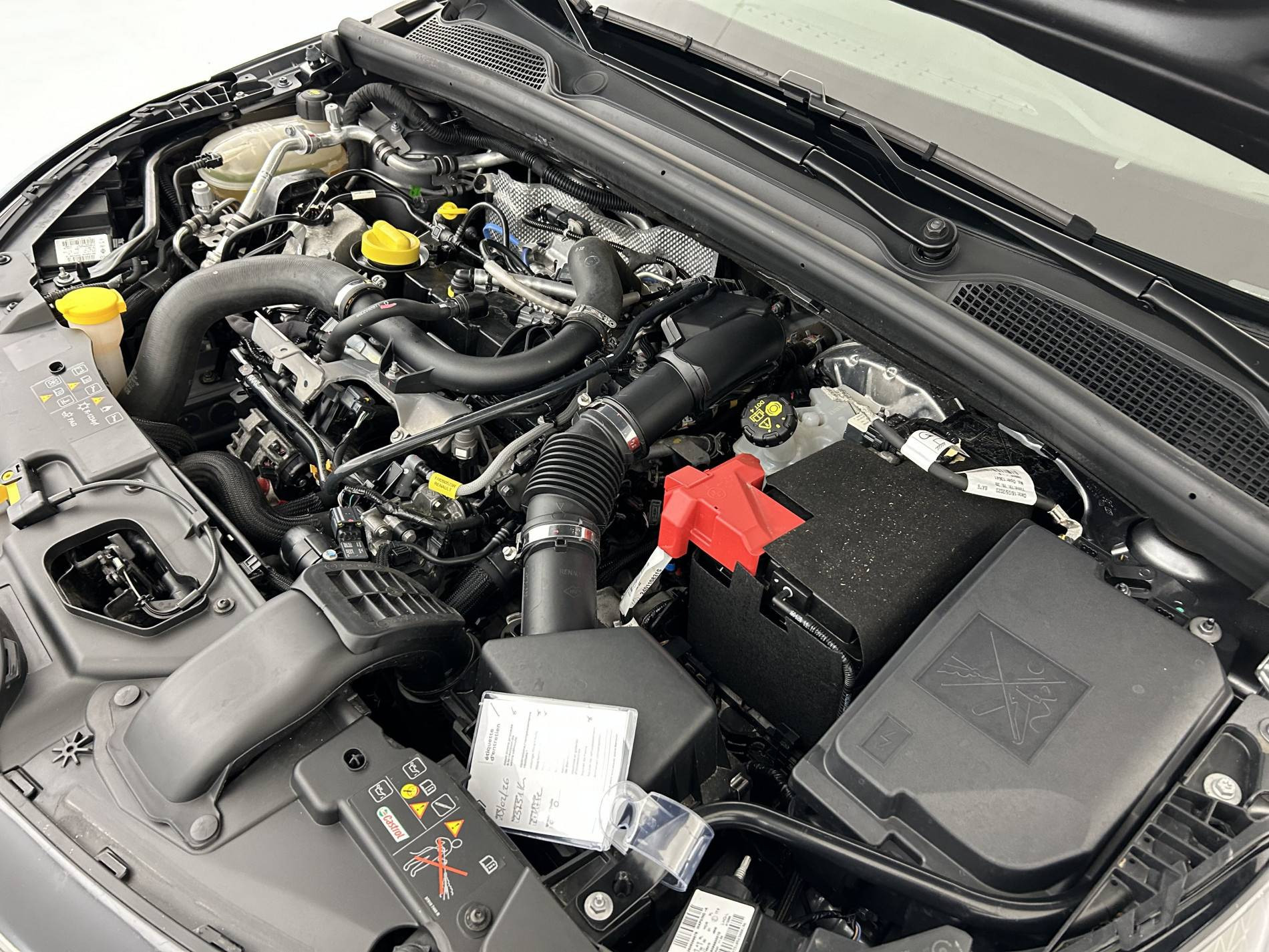 Vente en ligne Renault Clio 5 Clio TCe 90 au prix de 14 790 €