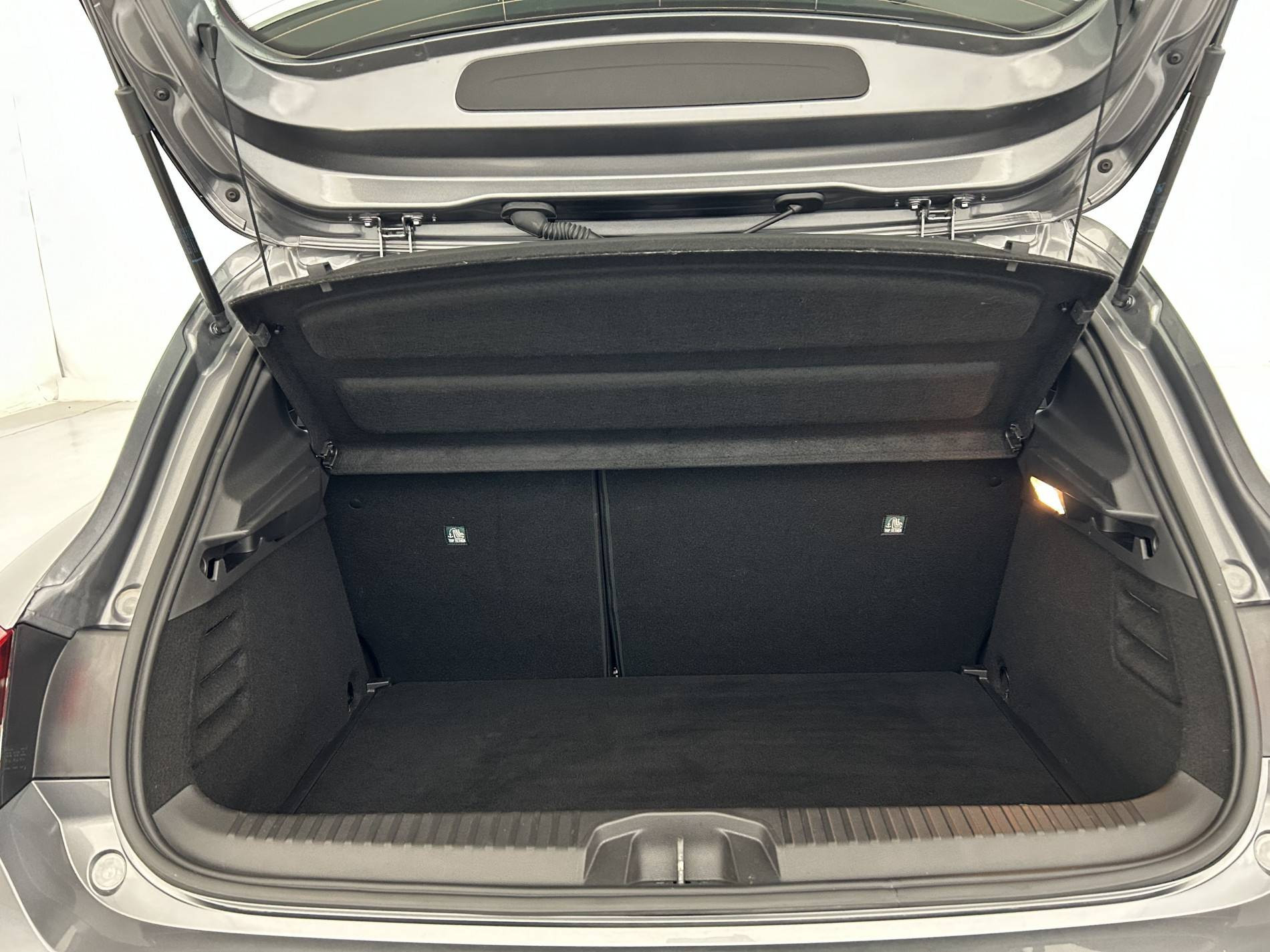 Vente en ligne Renault Clio 5 Clio TCe 90 au prix de 14 790 €