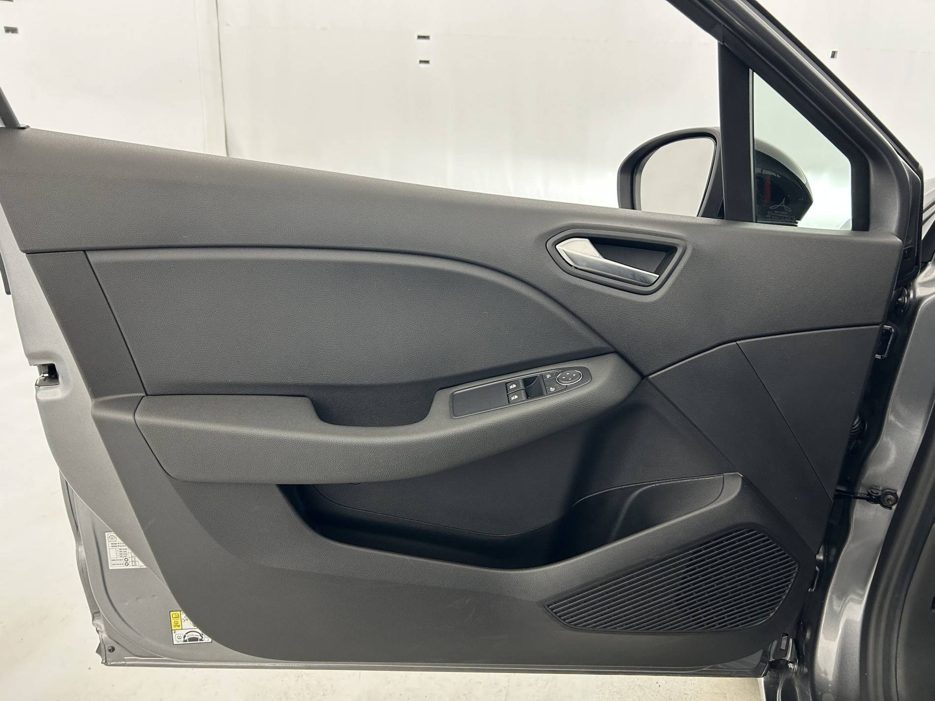 Vente en ligne Renault Clio 5 Clio TCe 90 au prix de 14 790 €