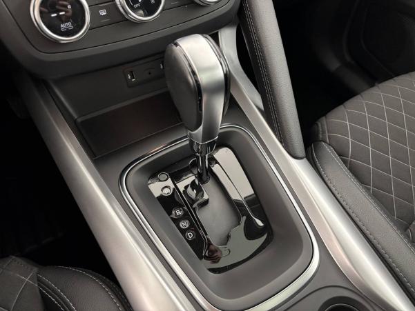 Vente en ligne Renault Kadjar  TCe 140 EDC au prix de 22 970 €