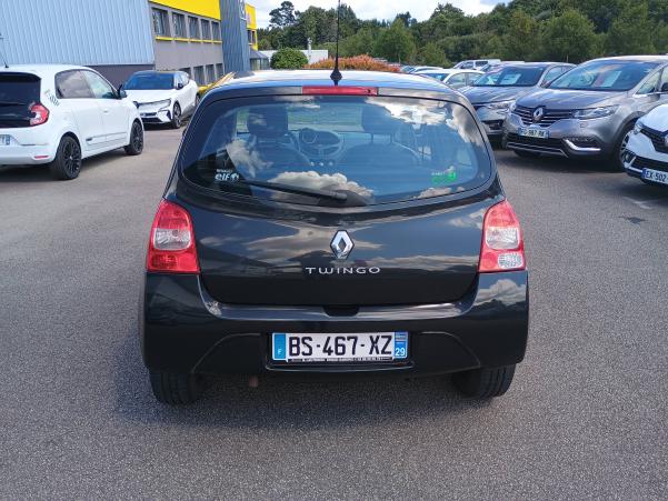 Vente en ligne Renault Twingo 2  1.2 LEV 16v 75 eco2 au prix de 8 670 €