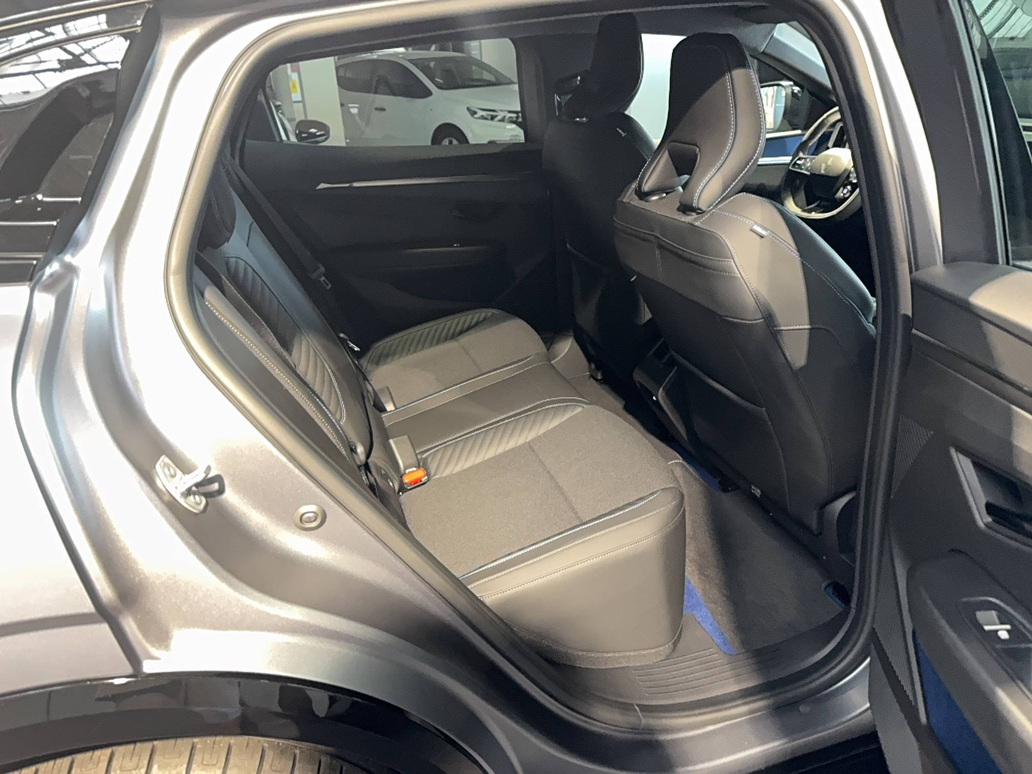 Vente en ligne Renault Megane E-Tech  220 ch autonomie confort au prix de 36 290 €