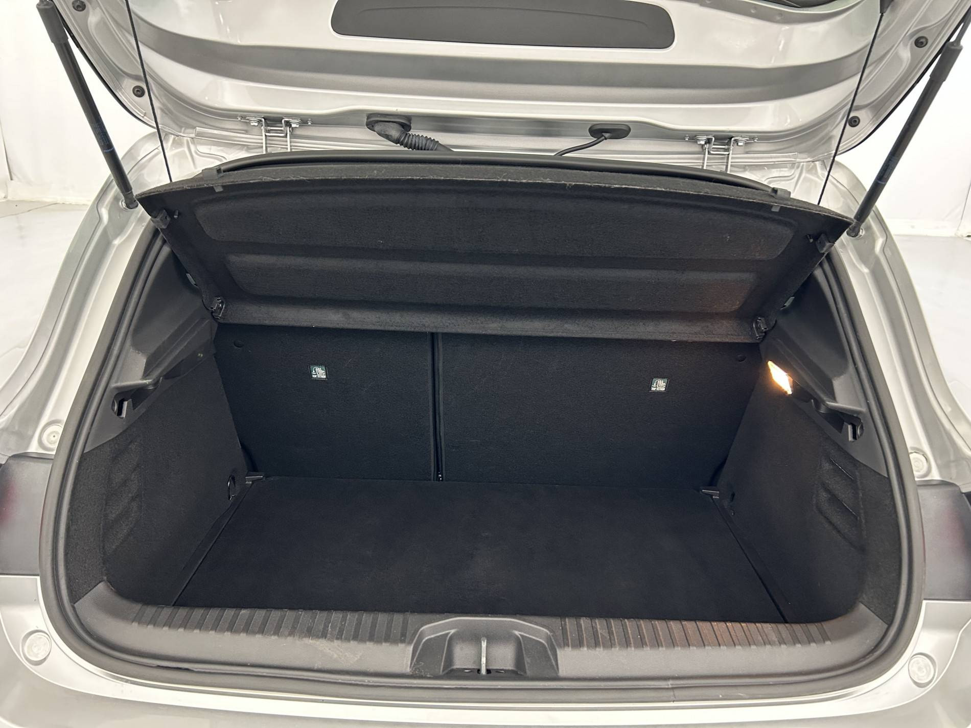 Vente en ligne Renault Clio 5 Clio TCe 90 au prix de 14 790 €