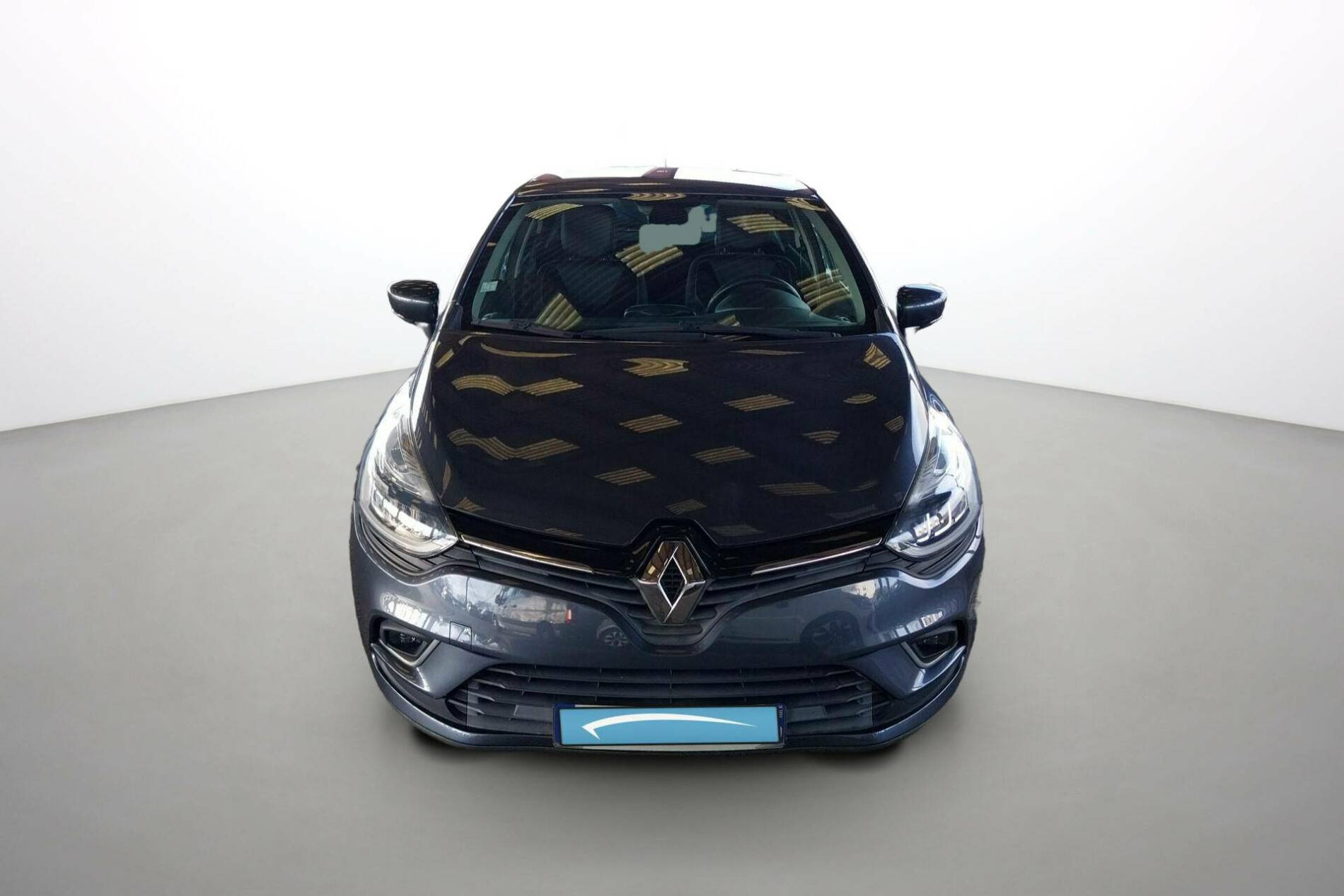 Vente en ligne Renault Clio 4 Clio TCe 90 E6C au prix de 11 690 €