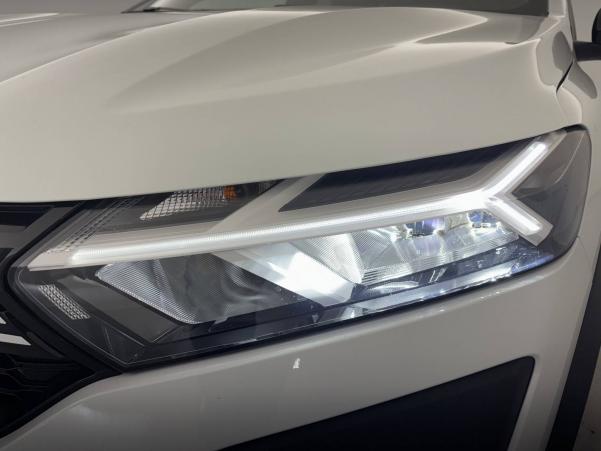 Vente en ligne Dacia Jogger  TCe 110 7 places au prix de 20 770 €