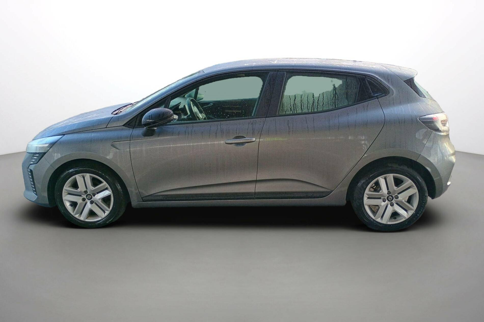 Vente en ligne Renault Clio 5 Clio TCe 90 au prix de 16 490 €