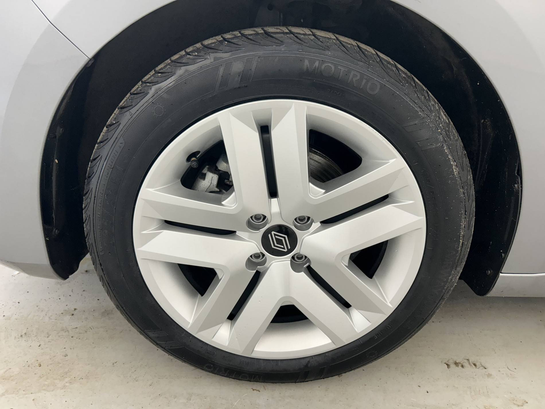 Vente en ligne Renault Clio 5 Clio E-Tech full hybrid 145 ch GSR2 au prix de 19 990 €