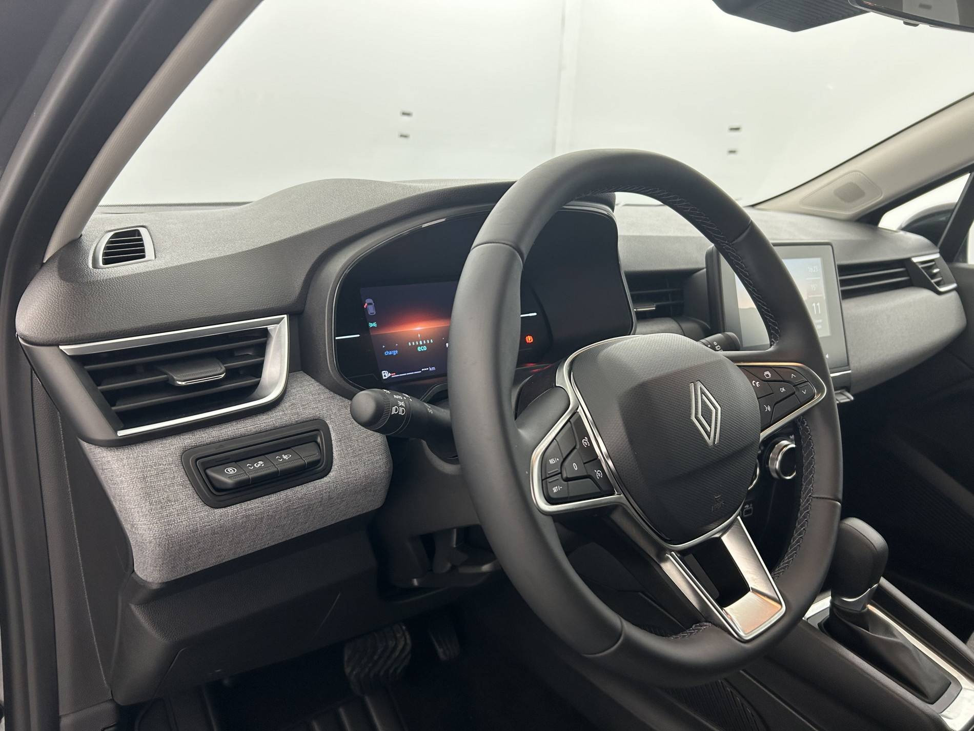 Vente en ligne Renault Clio 5 Clio E-Tech full hybrid 145 ch GSR2 au prix de 19 990 €