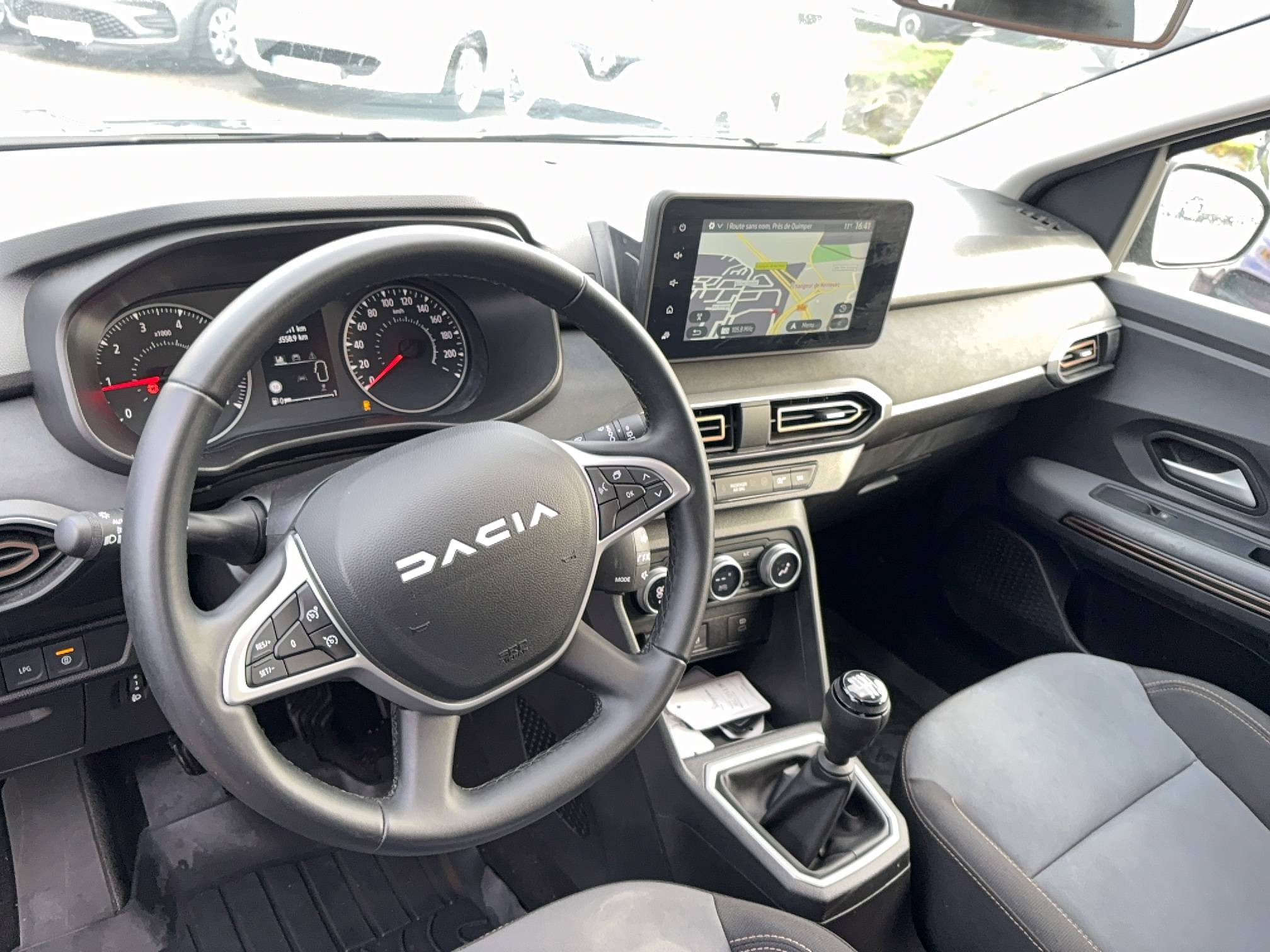 Vente en ligne Dacia Jogger  ECO-G 100 7 places GSR2 au prix de 22 490 €