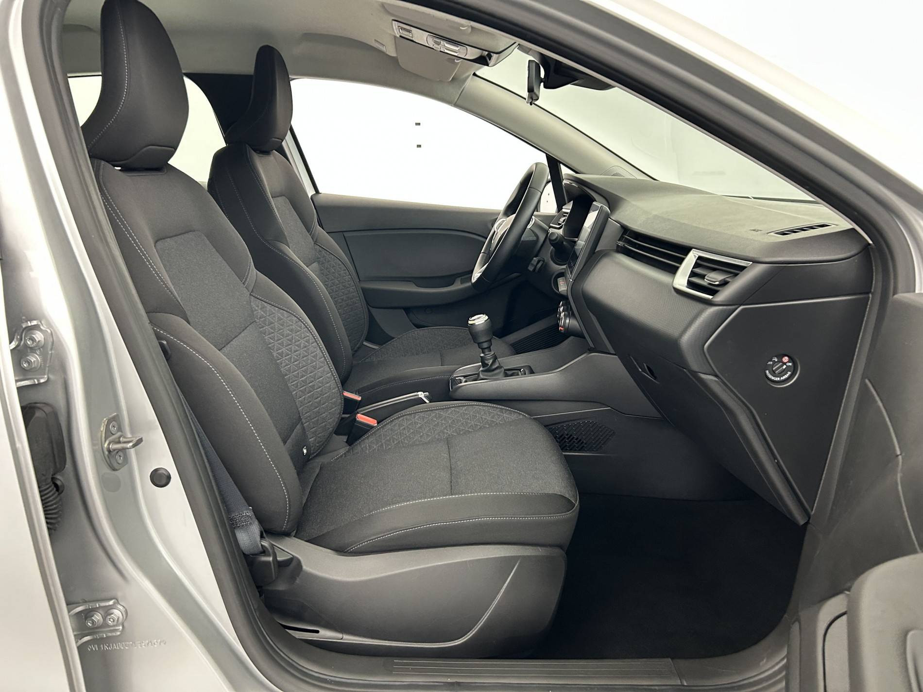 Vente en ligne Renault Clio 5 Clio TCe 90 au prix de 13 990 €