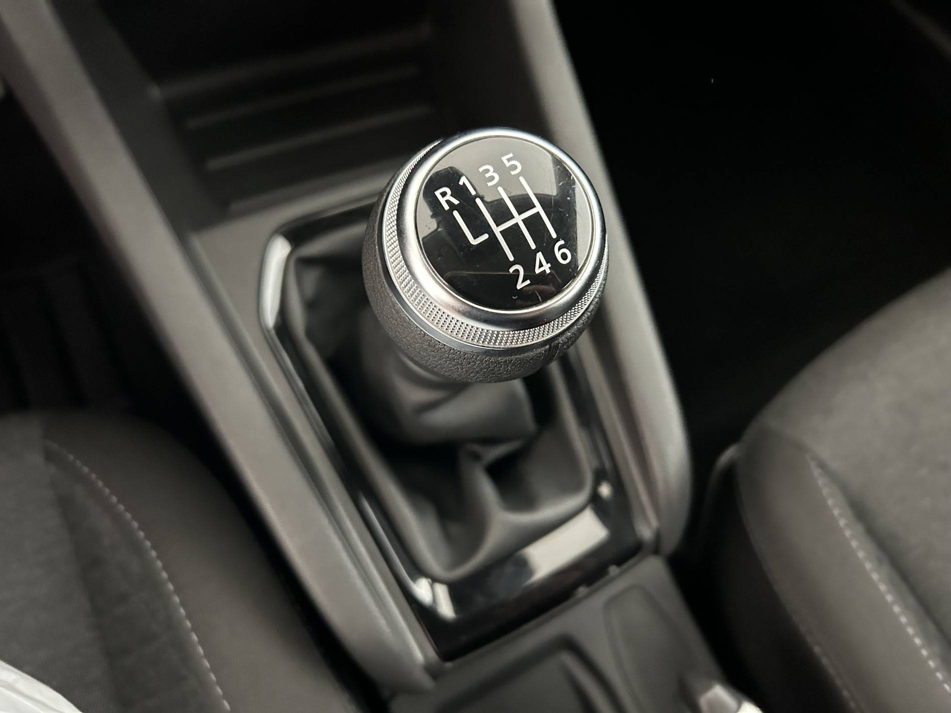 Vente en ligne Renault Clio 5 Clio TCe 90 au prix de 13 990 €