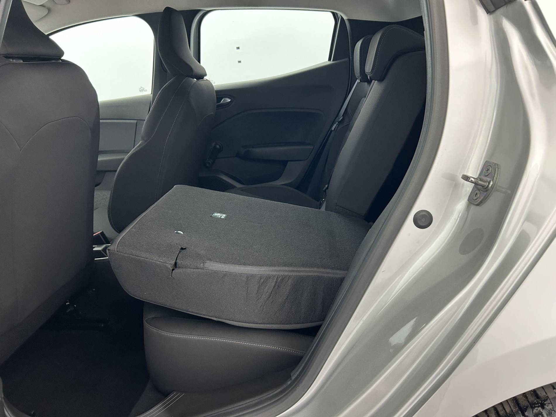 Vente en ligne Renault Clio 5 Clio TCe 90 au prix de 13 990 €