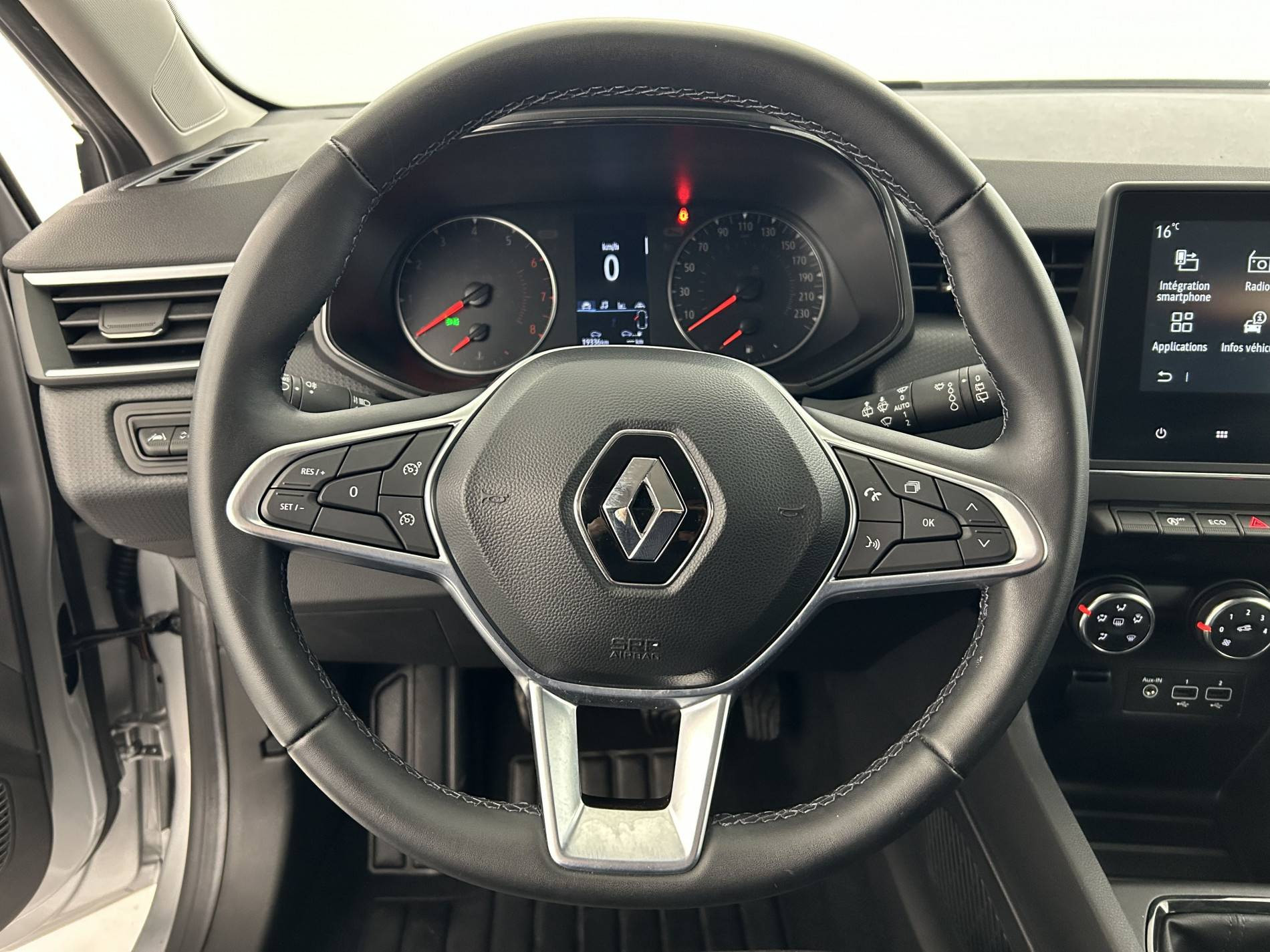 Vente en ligne Renault Clio 5 Clio TCe 90 au prix de 13 990 €