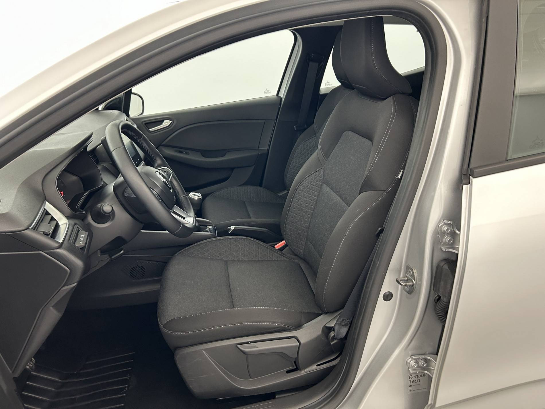 Vente en ligne Renault Clio 5 Clio TCe 90 au prix de 13 990 €