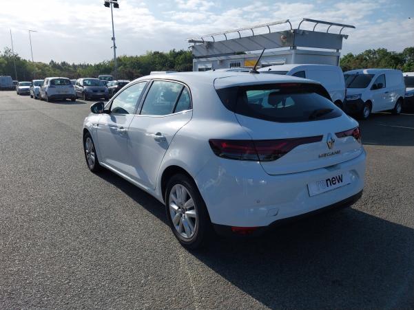 Vente en ligne Renault Megane 4 Mégane IV Berline Blue dCi 115 - 20 au prix de 16 970 €
