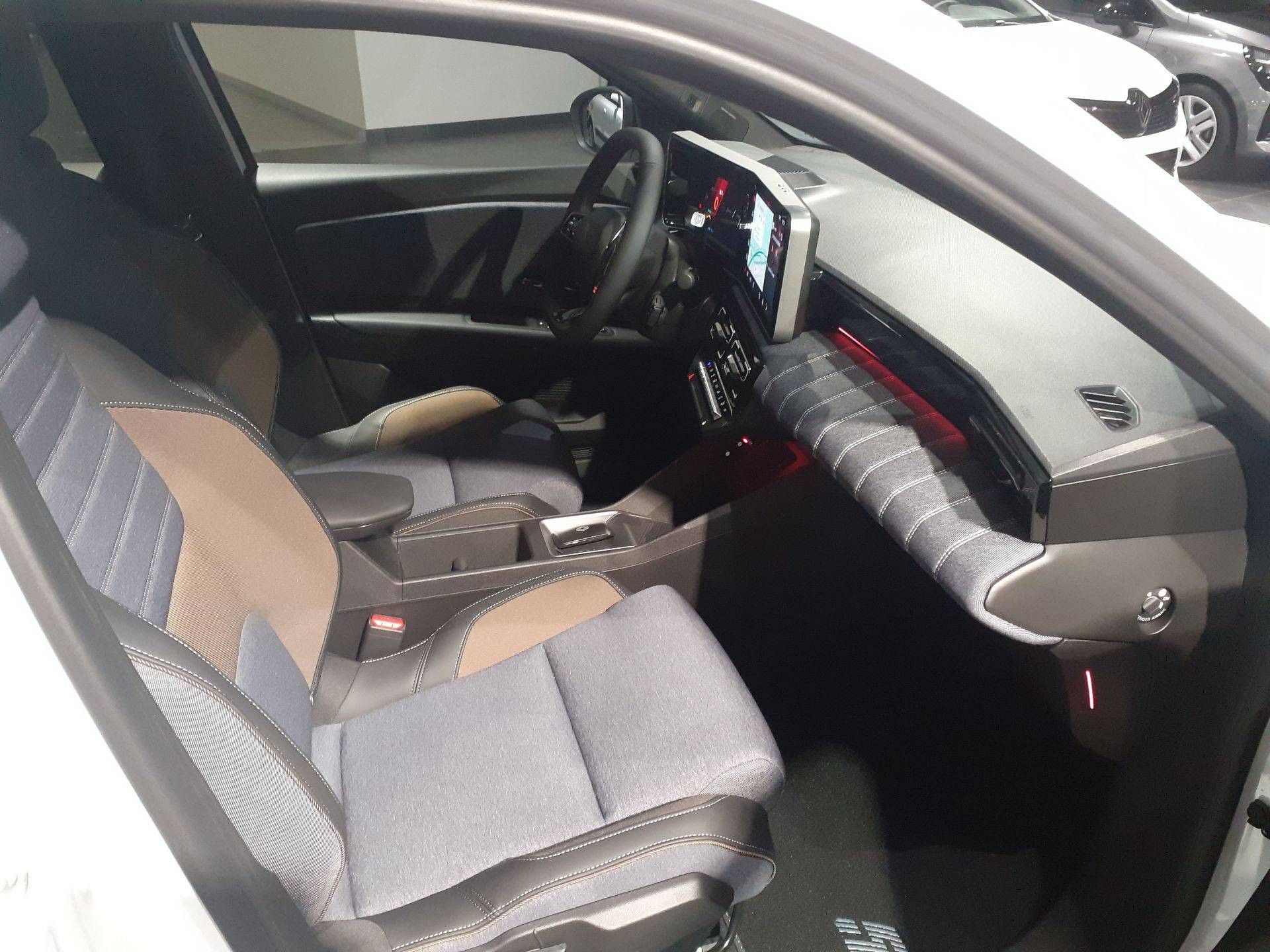 Vente en ligne Renault R5 E-Tech  120 ch autonomie urbaine au prix de 26 990 €