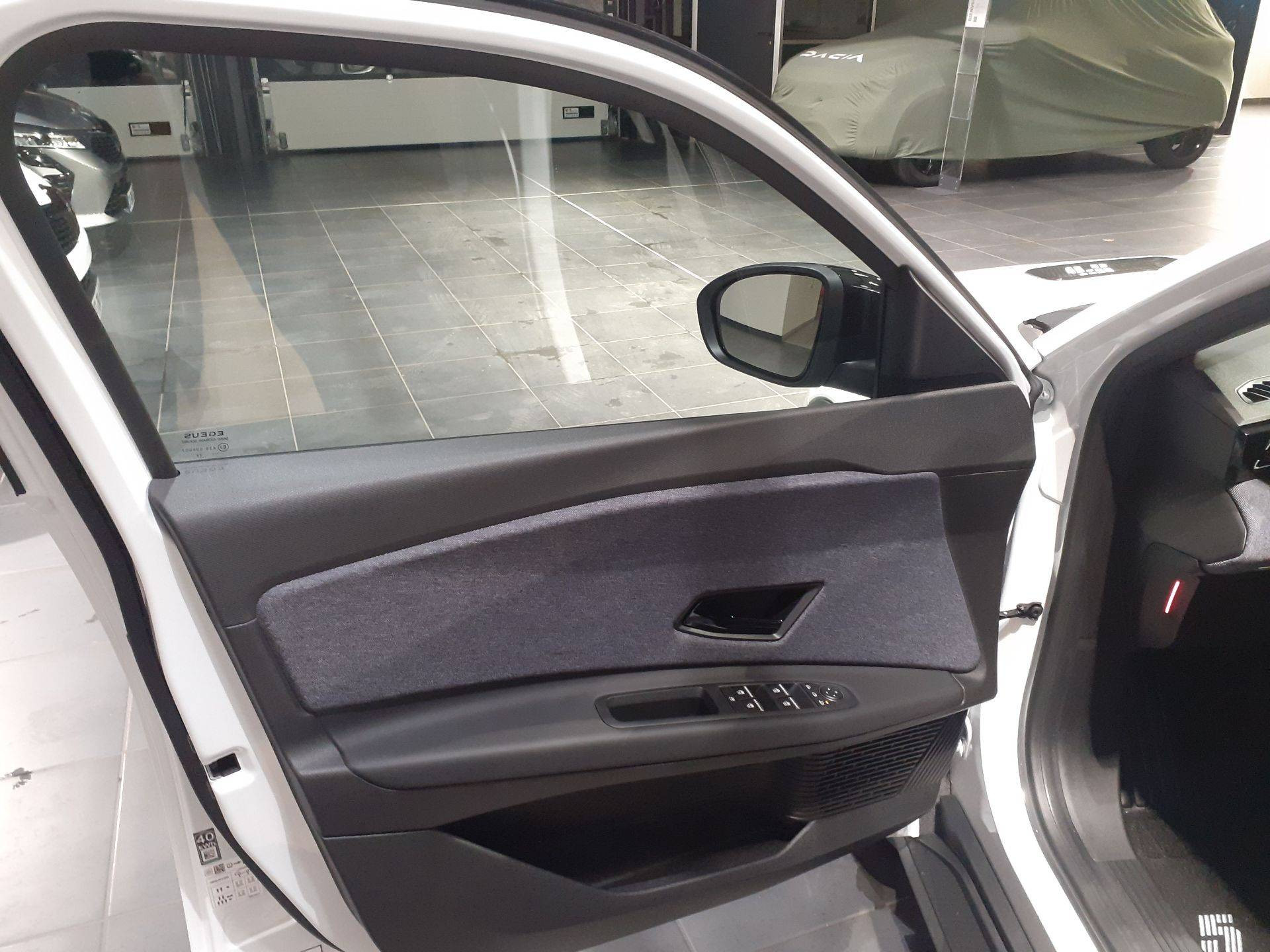 Vente en ligne Renault R5 E-Tech  120 ch autonomie urbaine au prix de 26 990 €