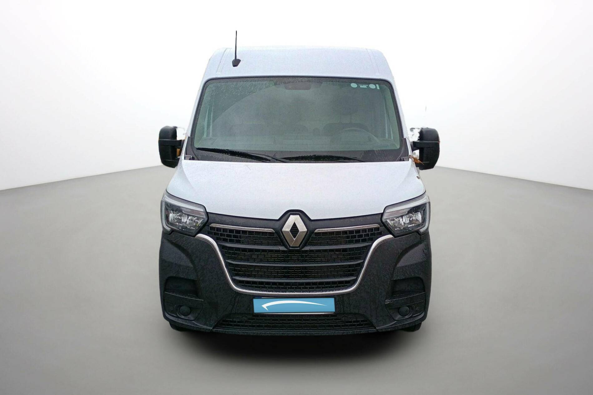 Vente en ligne Renault Master Fourgon  L2H2 BLUE DCI 135  au prix de 28 890 €