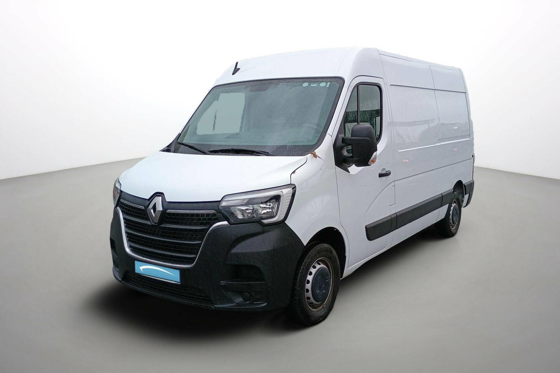 Vente en ligne Renault Master Fourgon  L2H2 BLUE DCI 135  au prix de 28 890 €
