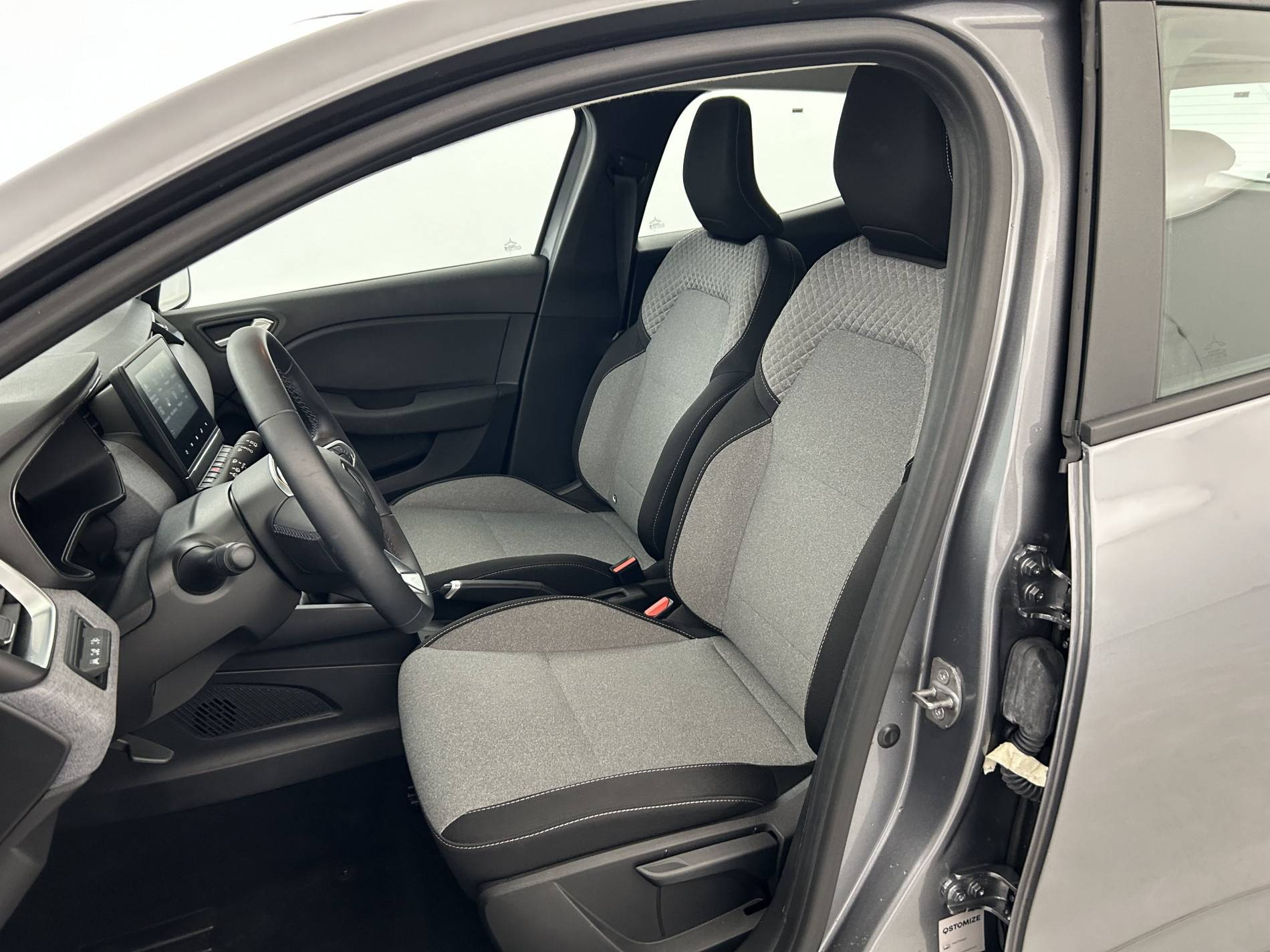 Vente en ligne Renault Clio 5 Clio TCe 90 au prix de 16 490 €