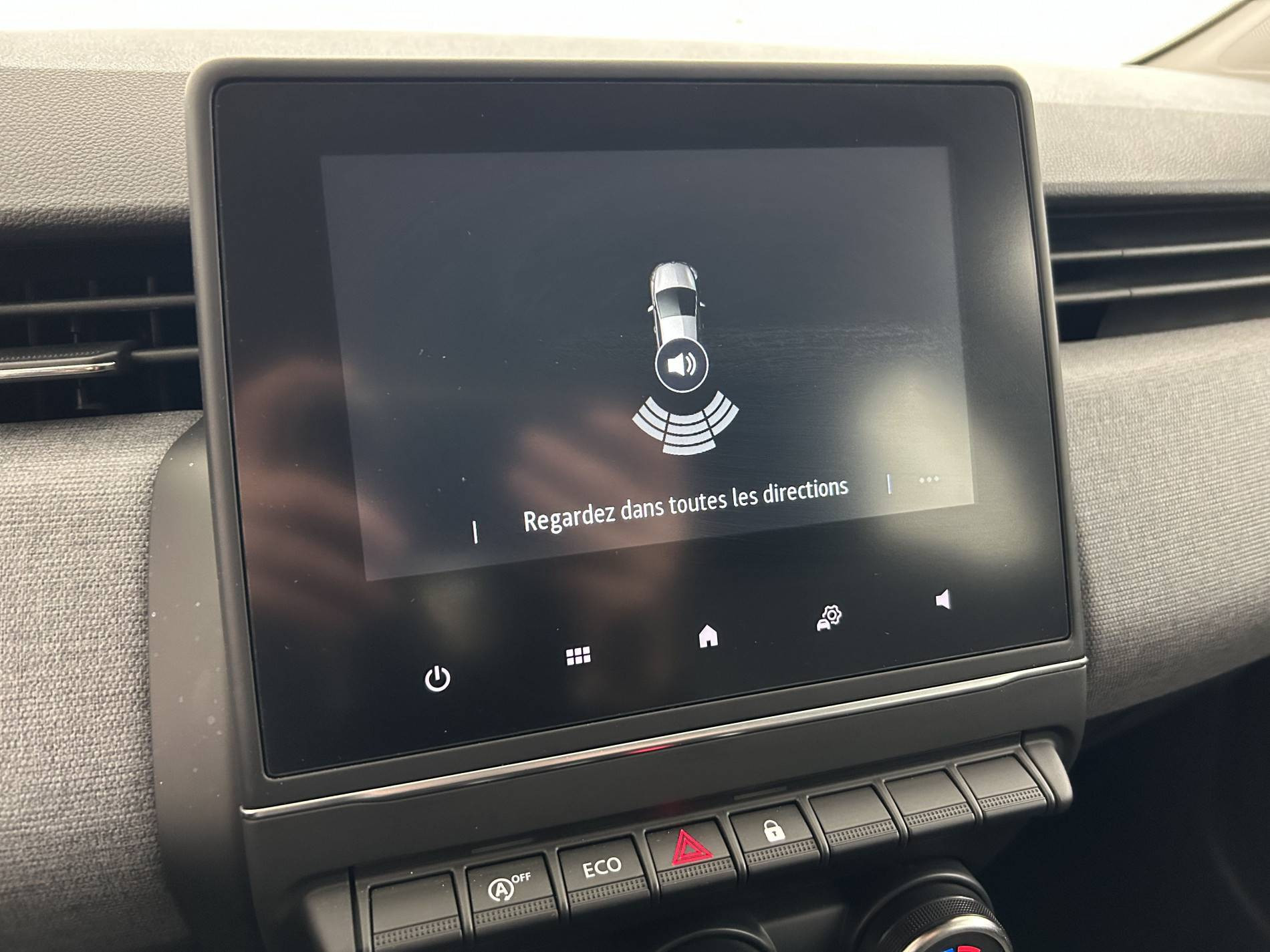 Vente en ligne Renault Clio 5 Clio TCe 90 au prix de 16 490 €