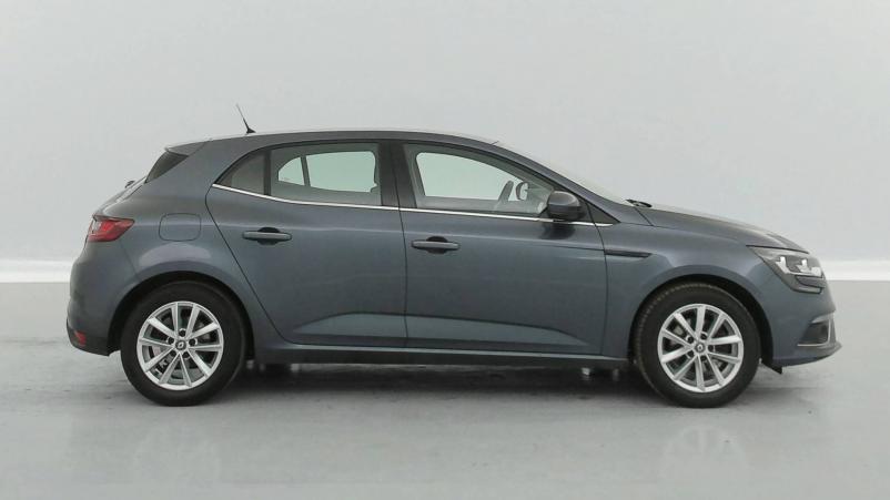 Vente en ligne Renault Megane 4 Mégane IV Berline TCe 130 Energy au prix de 11 290 €