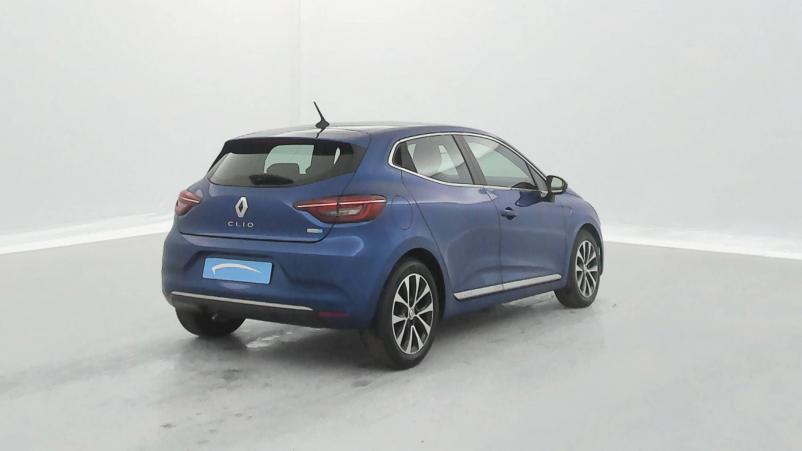 Vente en ligne Renault Clio 5 Clio E-Tech 140 - 21N au prix de 17 870 €