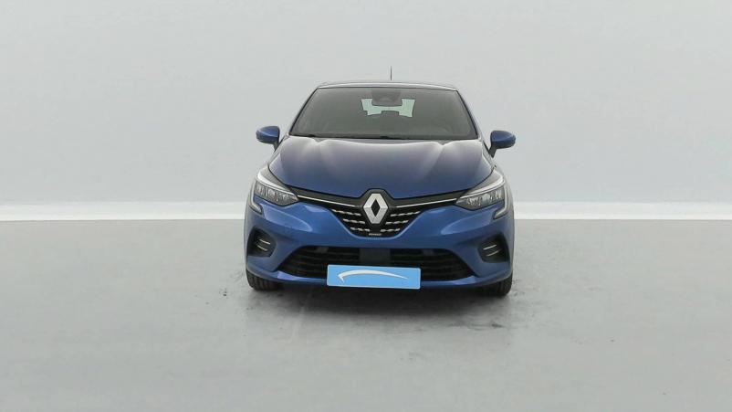 Vente en ligne Renault Clio 5 Clio E-Tech 140 - 21N au prix de 17 870 €