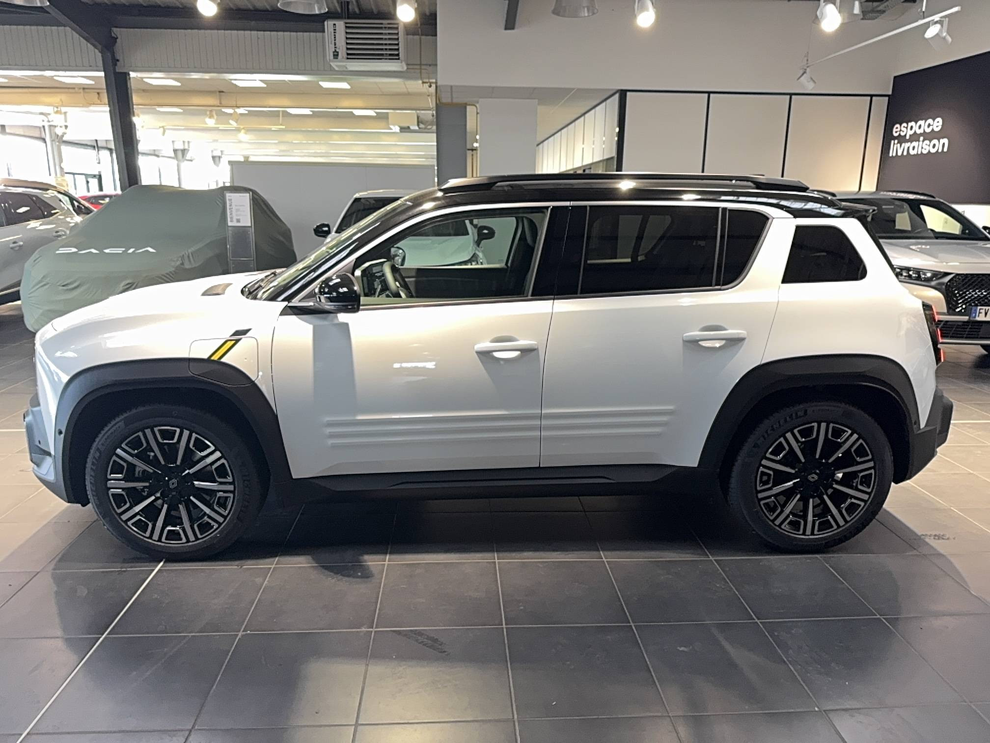 Vente en ligne Renault R4 E-Tech  150 ch autonomie confort au prix de 32 490 €