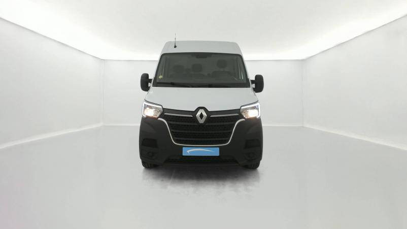 Vente en ligne Renault Master Fourgon MASTER FGN TRAC F3500 L2H2 BLUE DCI 135 au prix de 23 490 €