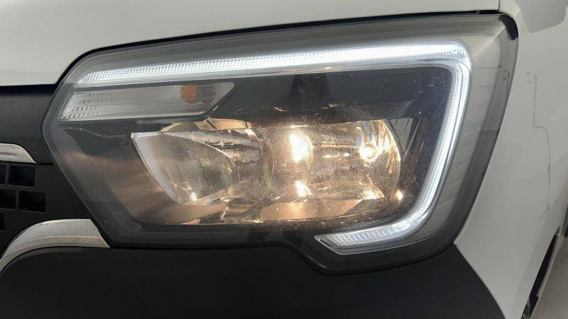 Vente en ligne Renault Master Fourgon MASTER FGN TRAC F3500 L2H2 BLUE DCI 135 au prix de 23 490 €