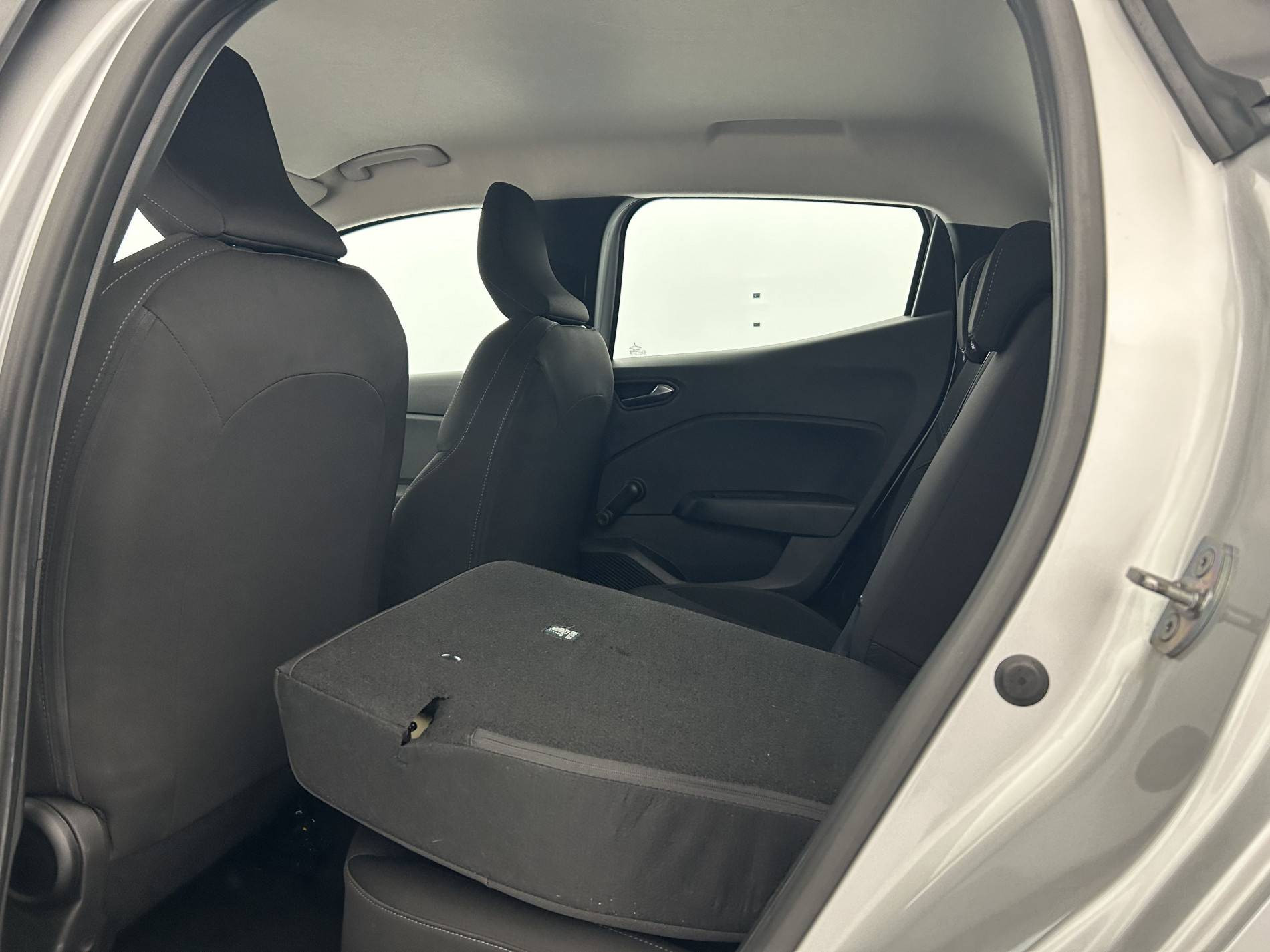 Vente en ligne Renault Clio 5 Clio TCe 90 au prix de 13 990 €