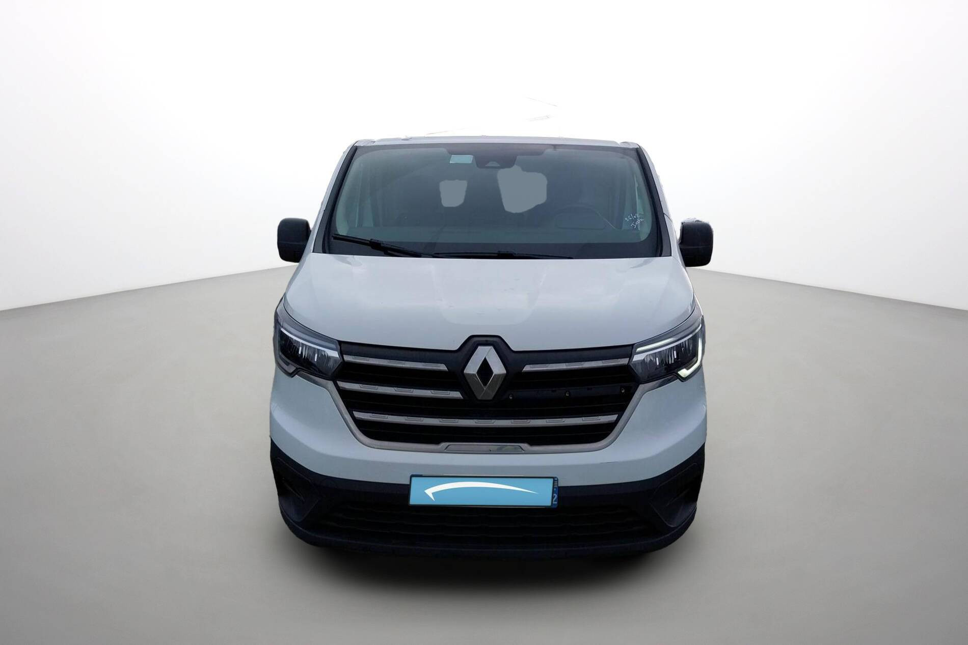 Vente en ligne Renault Trafic 3 Fourgon TRAFIC FGN L2H1 3000 KG BLUE DCI 130 au prix de 22 390 €