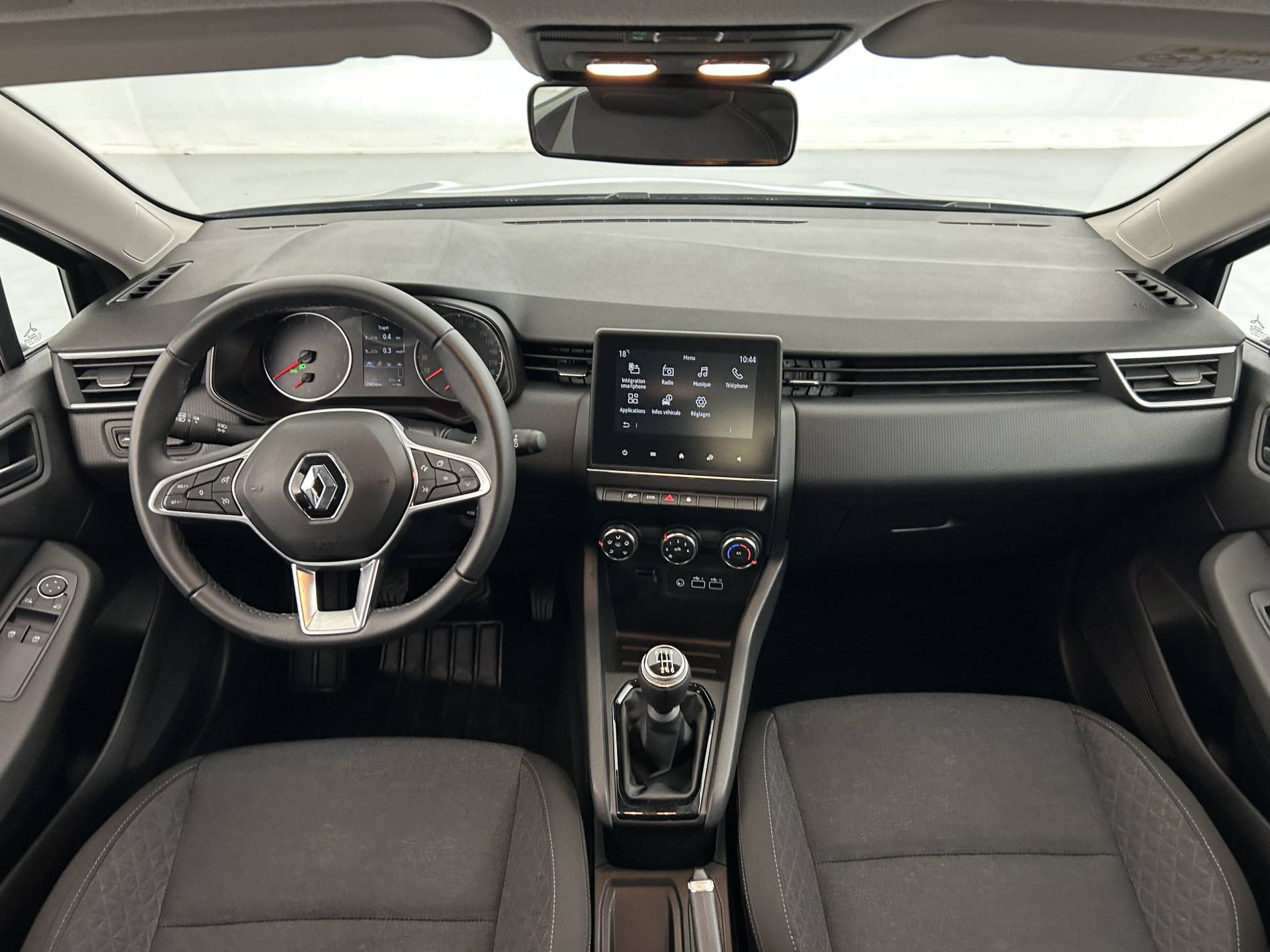 Vente en ligne Renault Clio 5 Clio TCe 90 au prix de 13 990 €