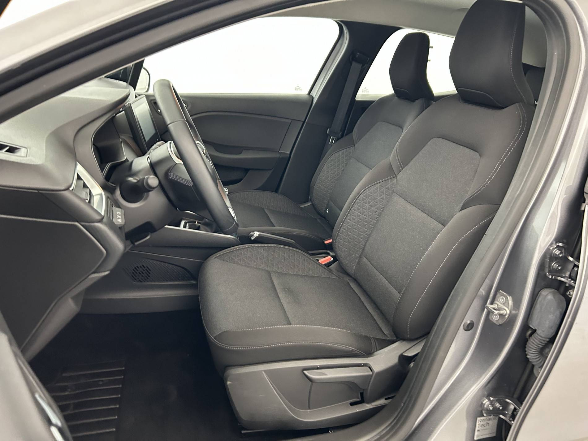 Vente en ligne Renault Clio 5 Clio TCe 90 au prix de 13 990 €